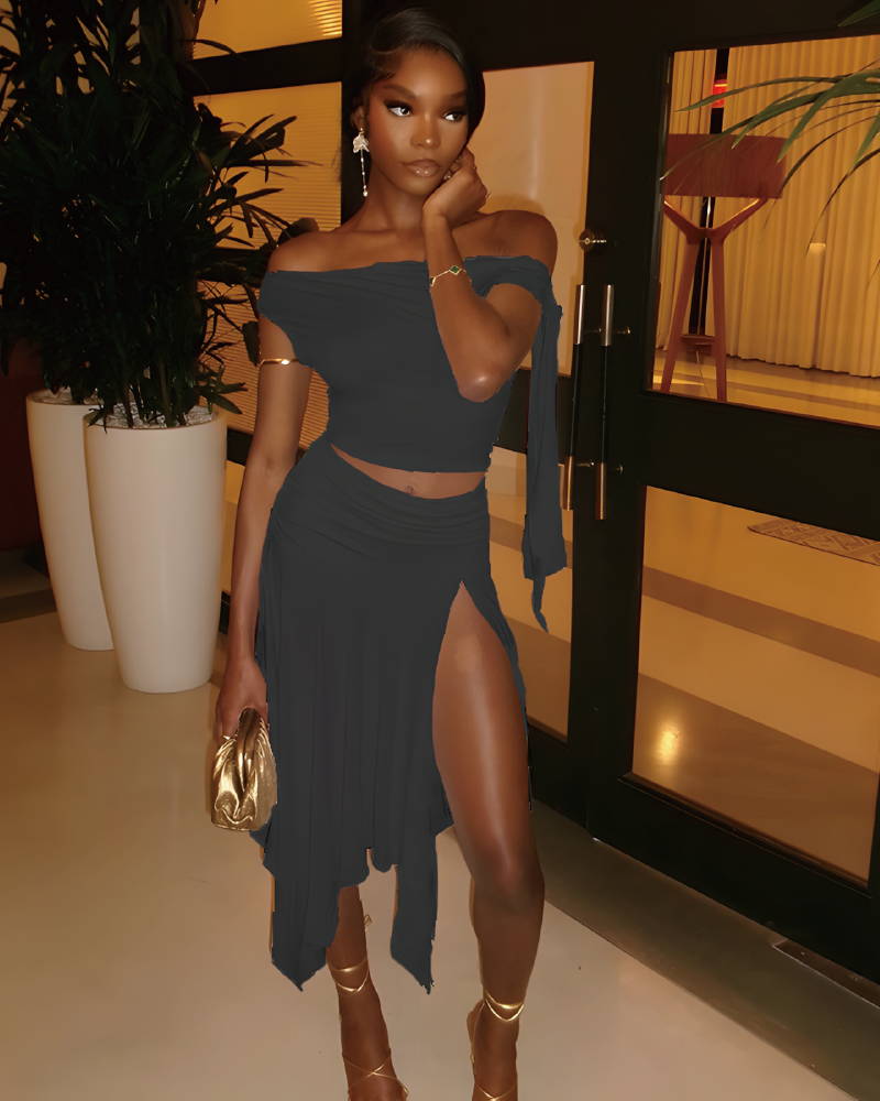 "BLANC STATEMENT" SKIRT SET